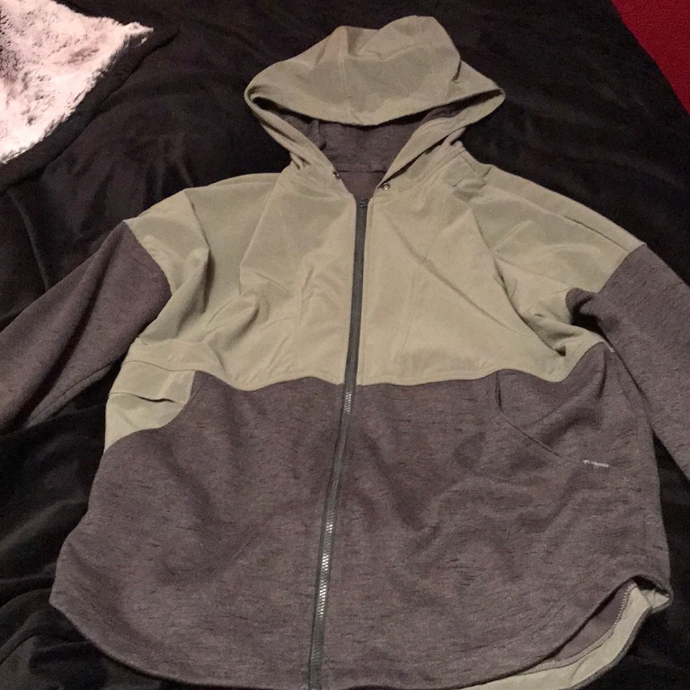 Columbia water resistant zip up